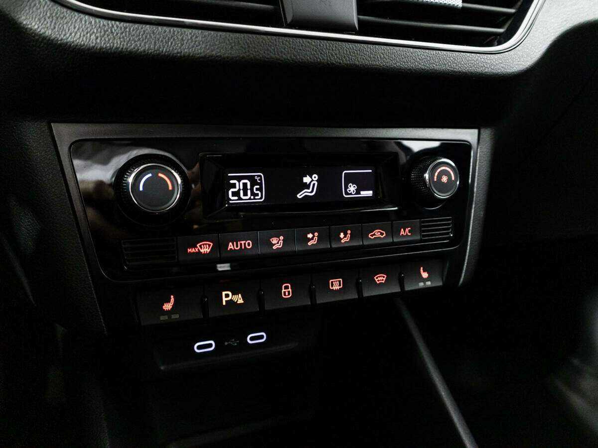 Volkswagen Polo, 2021 Фото №17