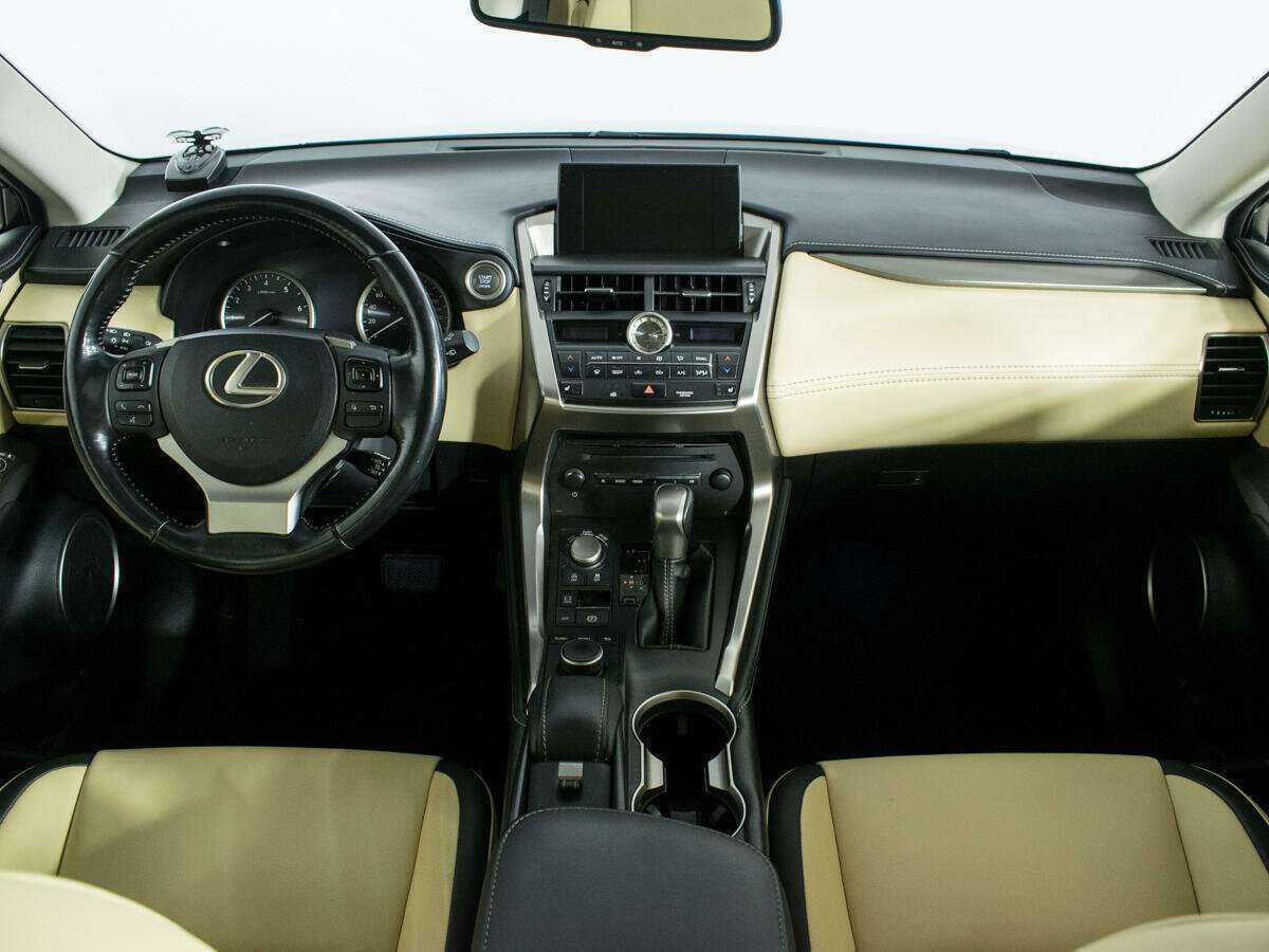 Lexus NX 200, 2016 Фото №12