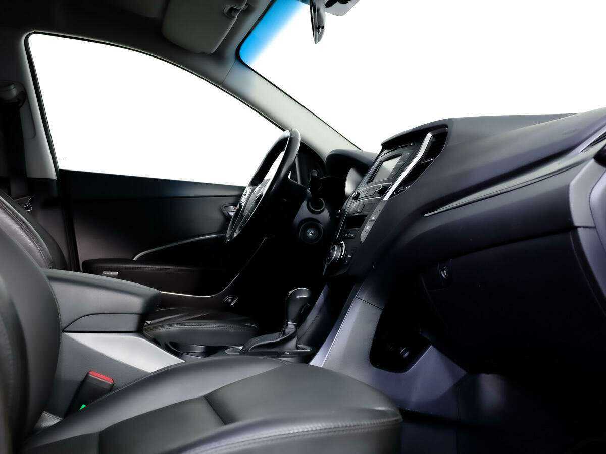 Hyundai Santa Fe, 2017 Фото №11
