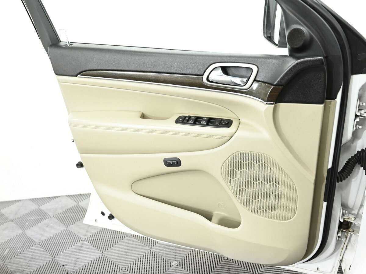 Jeep Grand Cherokee, 2013 Фото №14