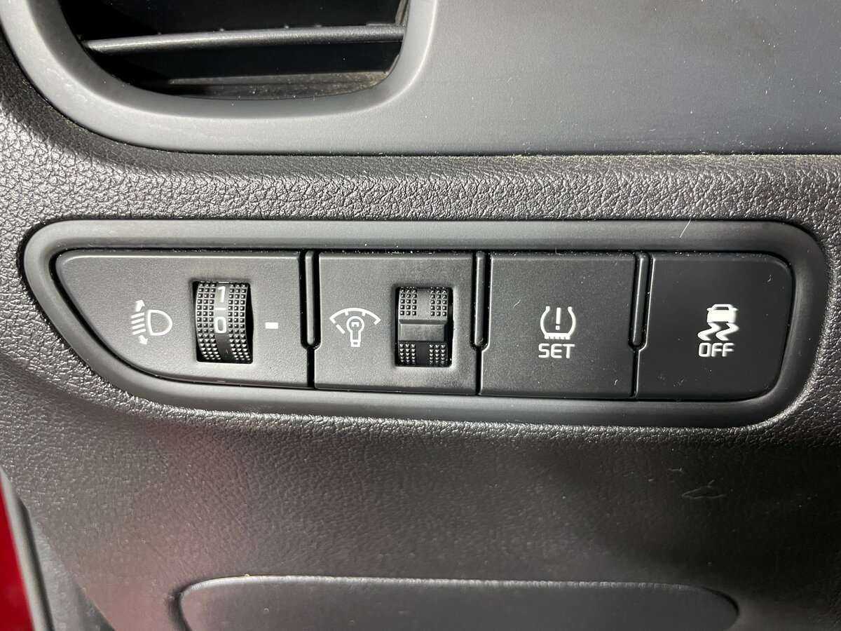 Kia Rio, 2019 Фото №19