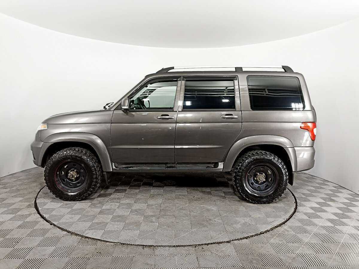 УАЗ Patriot, 2016 Фото №8