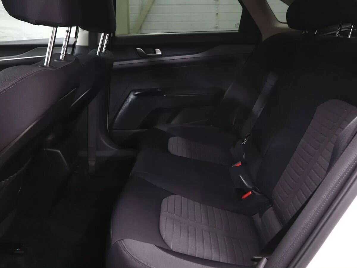 Kia K5, 2020 Фото №13