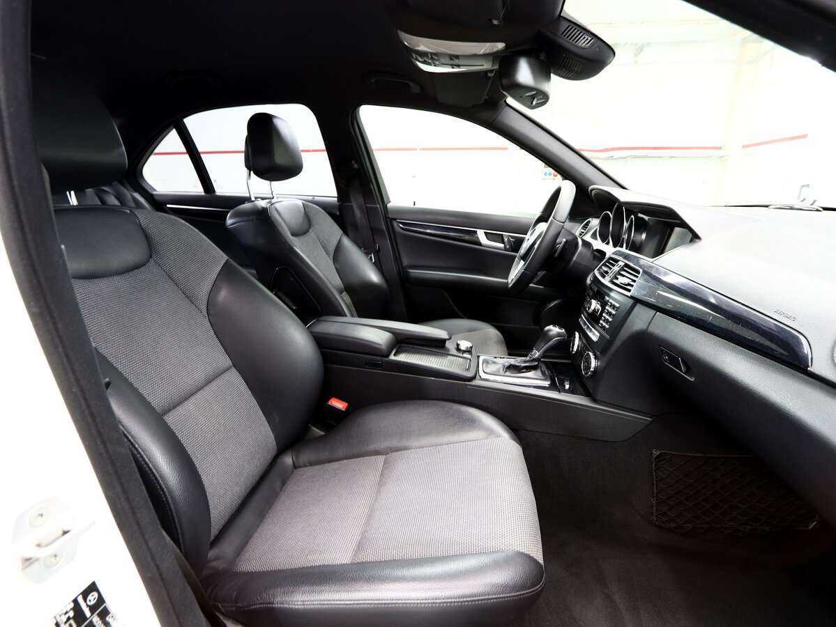 Mercedes-Benz C-Класс 180, 2012 Фото №13