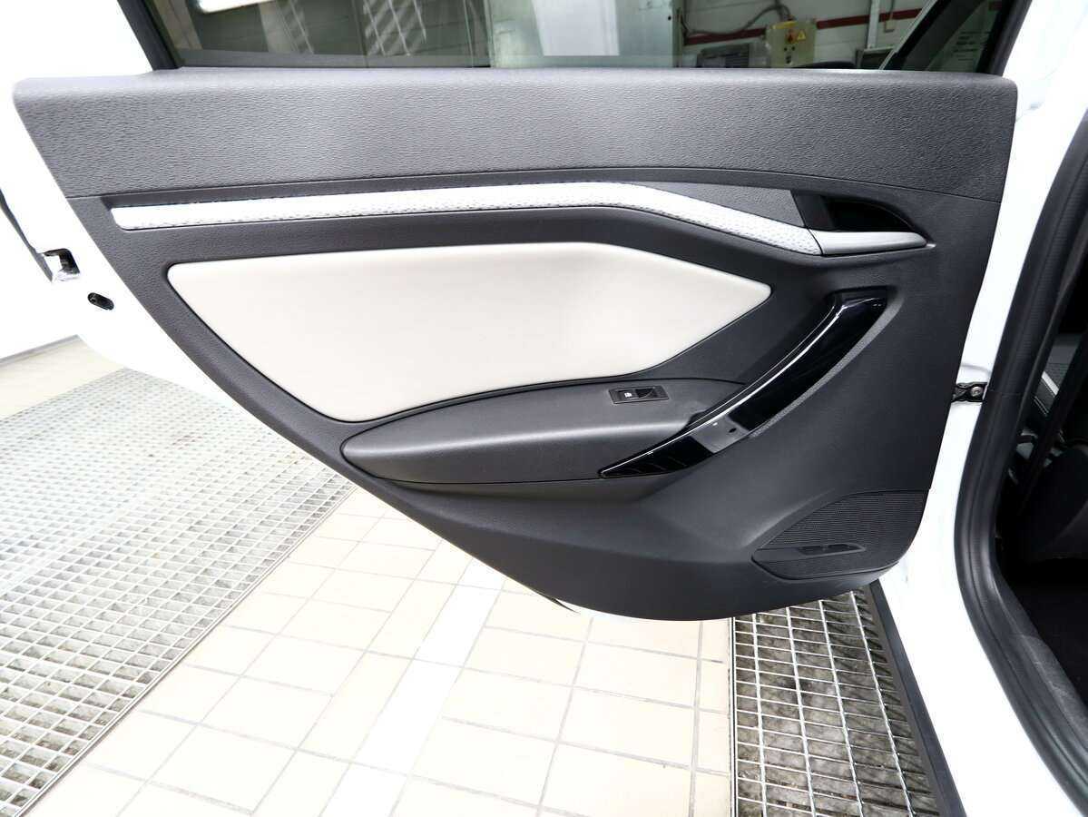 Lada (ВАЗ) Vesta SW Cross, 2021 Фото №11