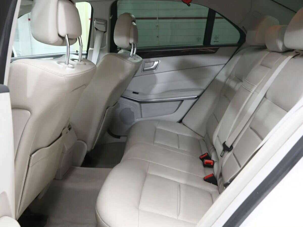 Mercedes-Benz E-Класс 200, 2014 Фото №17