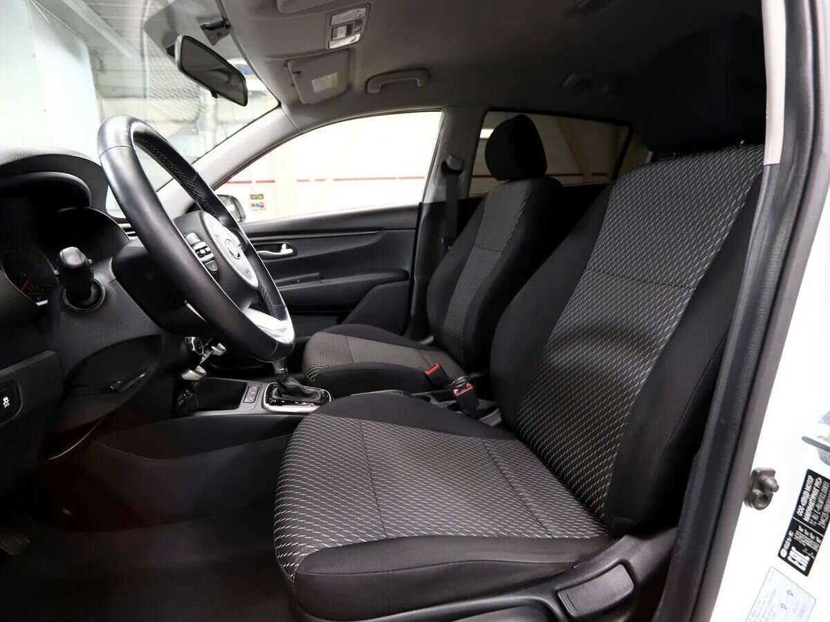 Kia Rio X-Line, 2018 Фото №7