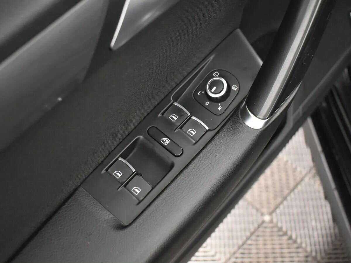 Volkswagen Passat, 2014 Фото №11