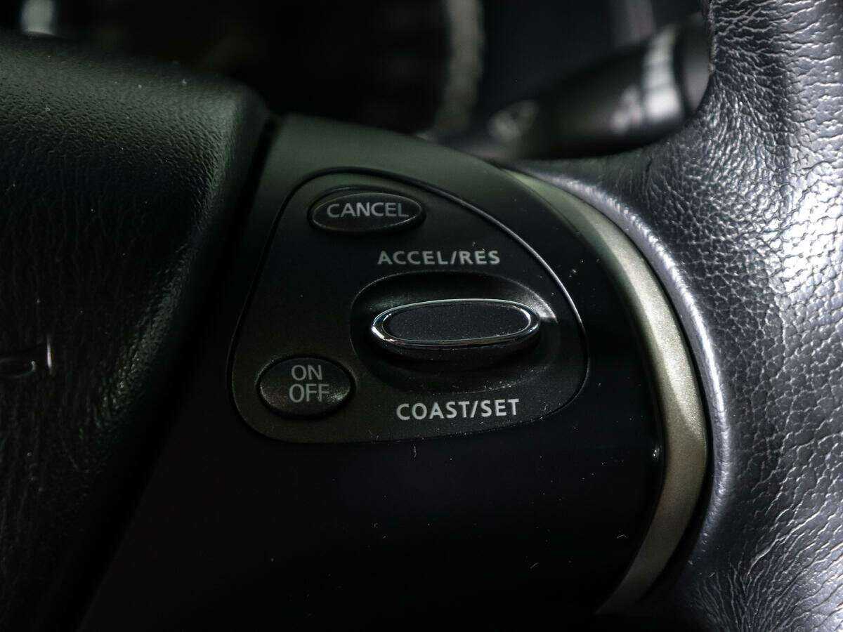 Infiniti QX60, 2015 Фото №24