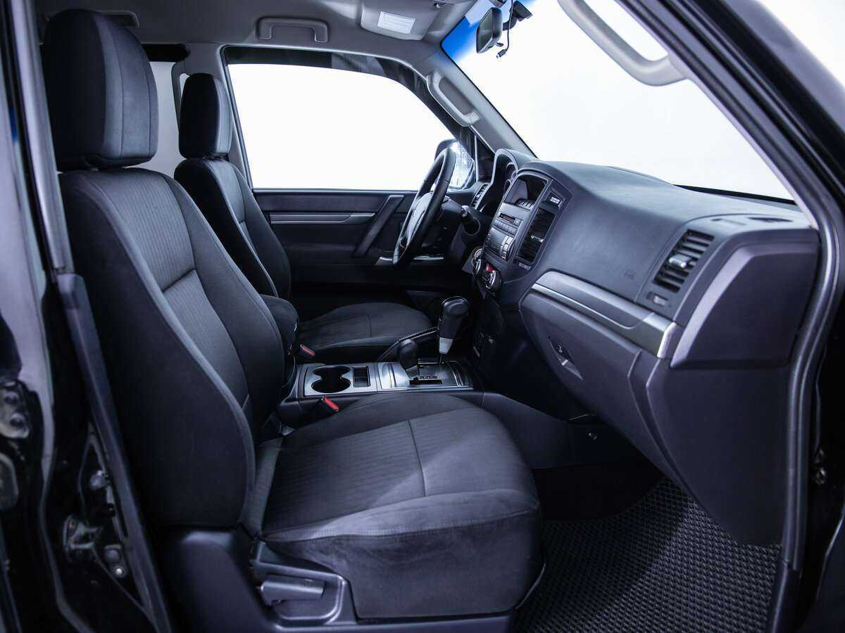 Mitsubishi Pajero, 2012 - 127 158 км. | Фото №7