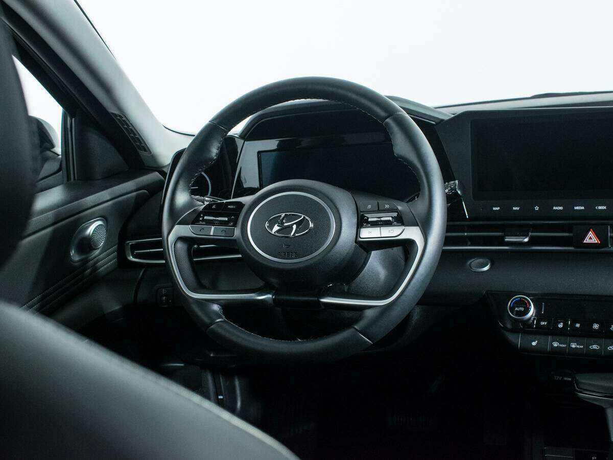 Hyundai Elantra, 2023 Фото №14