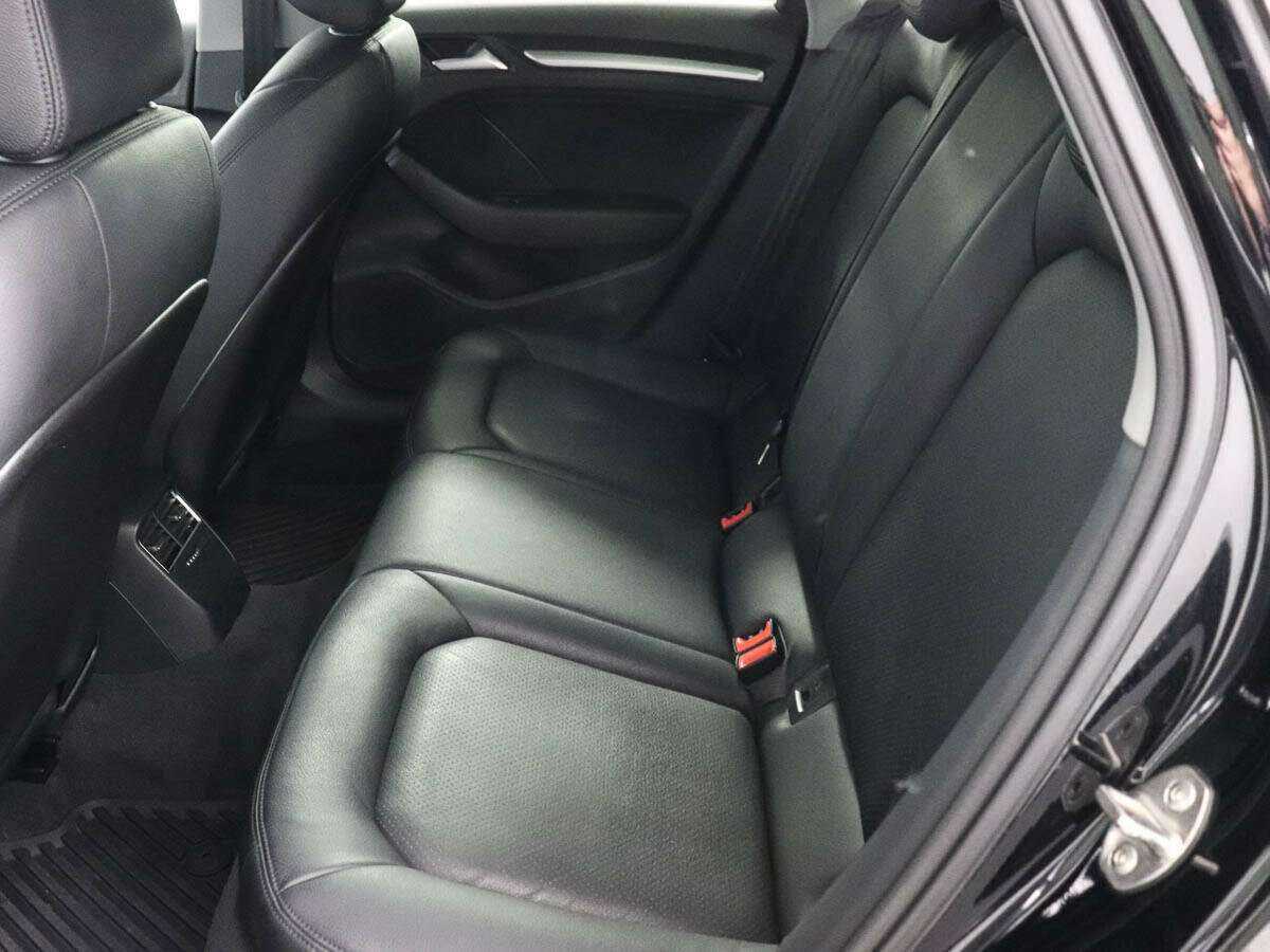 Audi A3, 2018 Фото №8