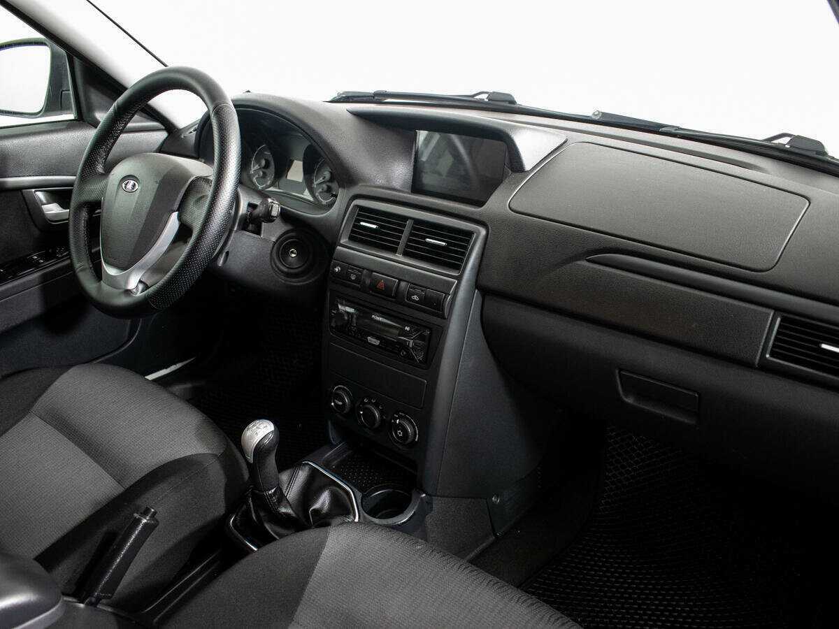 Lada (ВАЗ) Priora, 2017 Фото №7