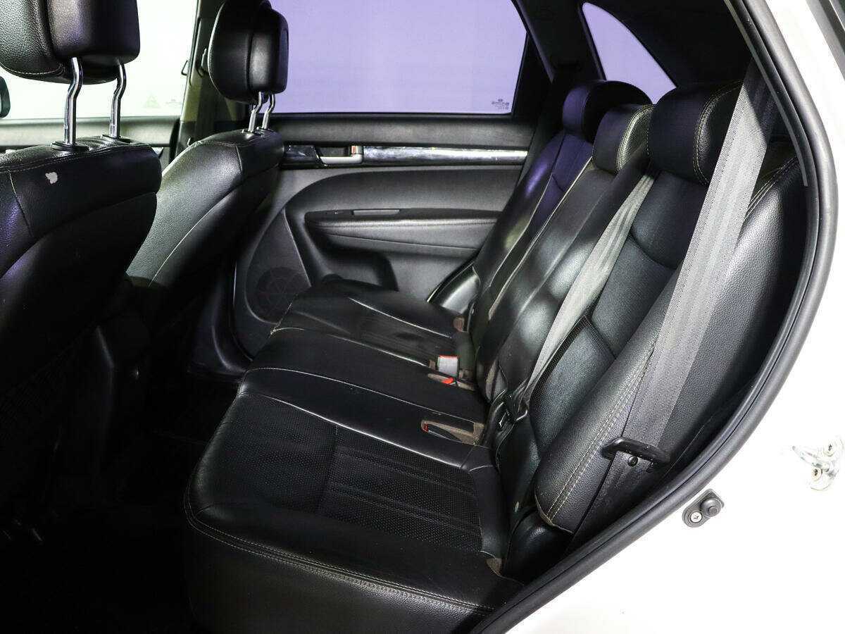 Kia Sorento, 2012 Фото №8