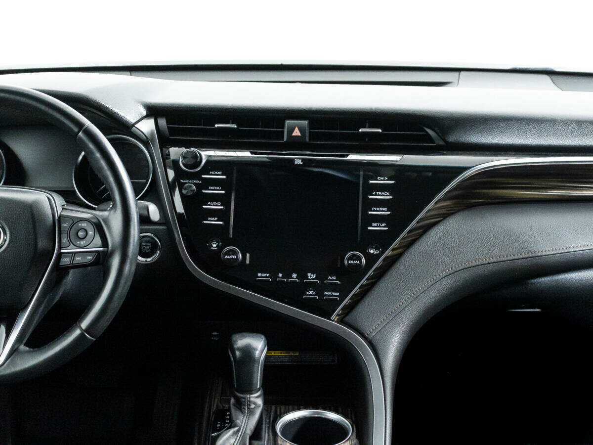 Toyota Camry, 2020 Фото №14