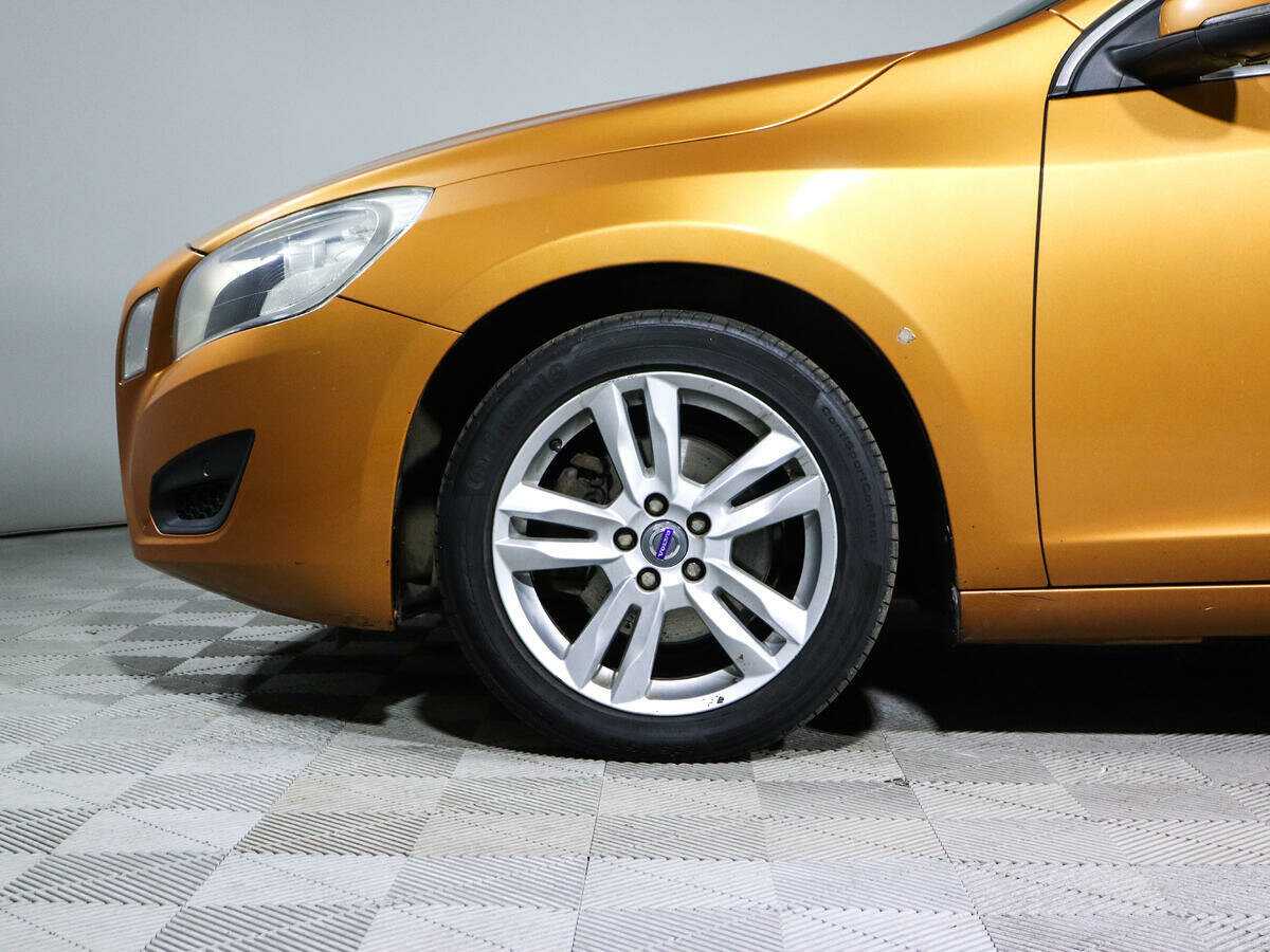 Volvo S60, 2012 Фото №16