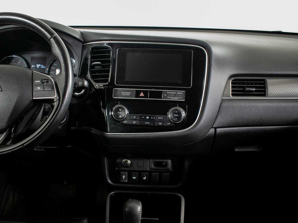 Mitsubishi Outlander, 2020 Фото №11