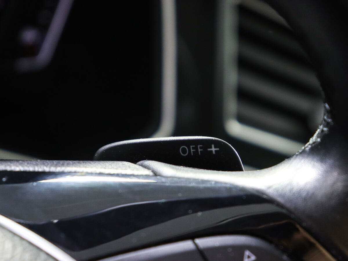 Volkswagen Tiguan, 2019 Фото №19