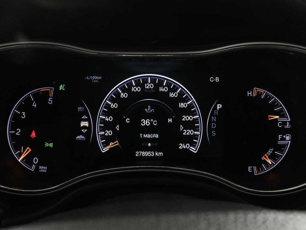 Jeep Grand Cherokee, 2013 Фото №11