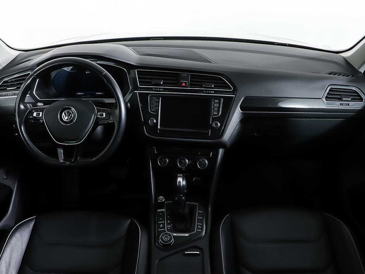 Volkswagen Tiguan, 2017 Фото №13