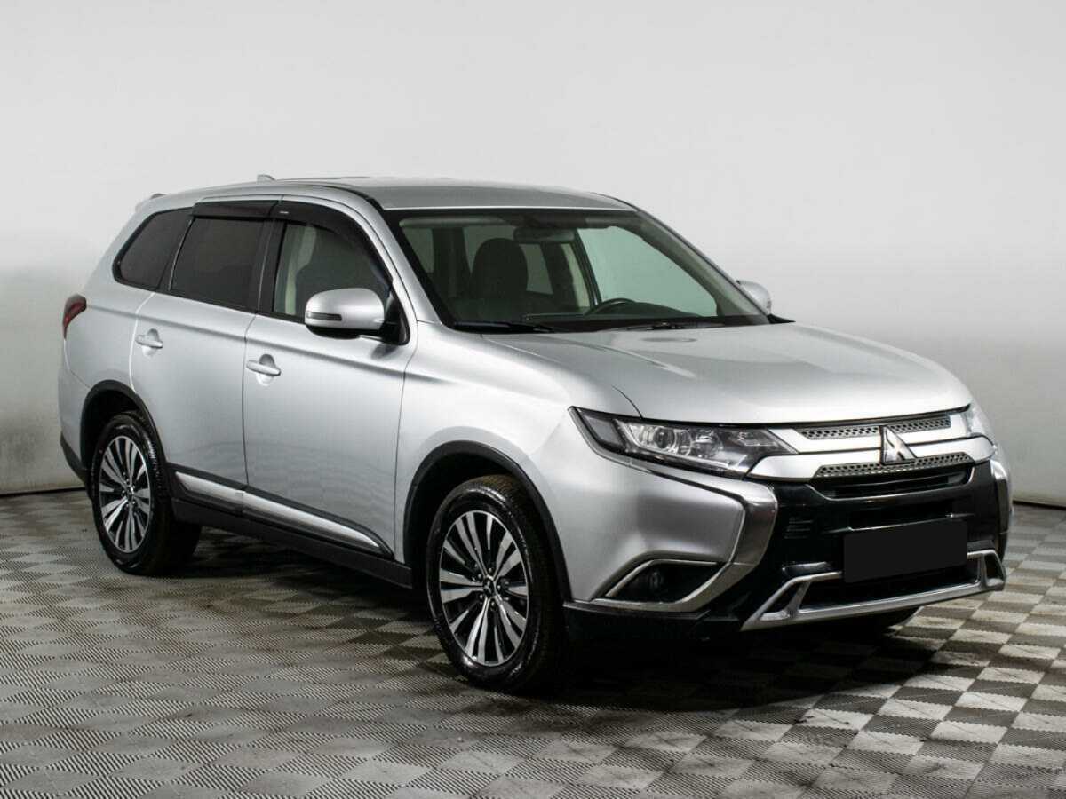 Mitsubishi Outlander, 2019 - 84 117 км. | Фото №3