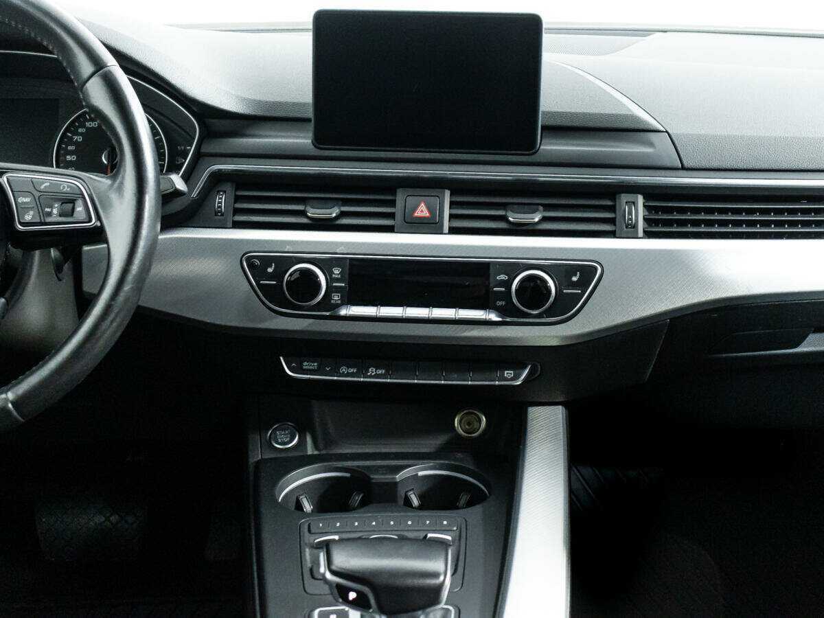 Audi A4, 2016 Фото №14