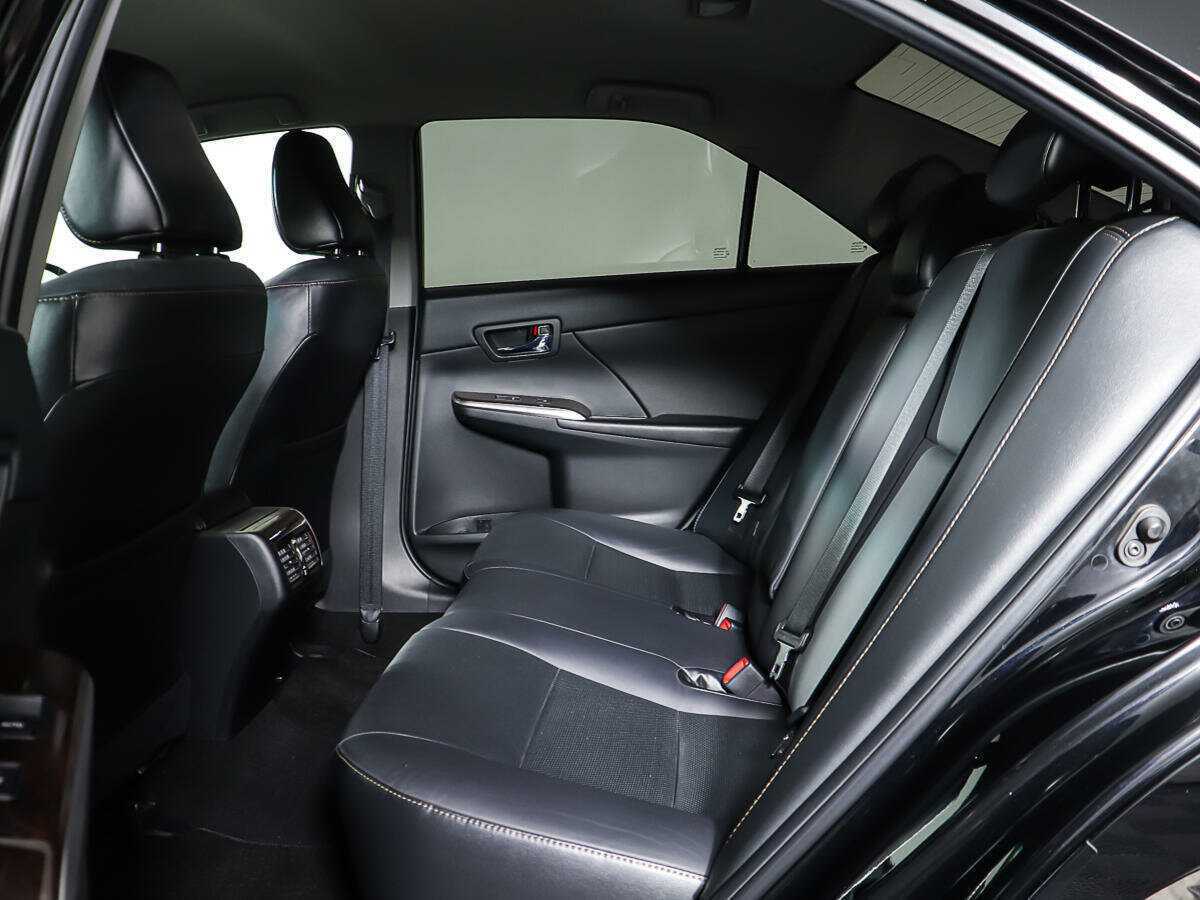 Toyota Camry, 2017 Фото №11