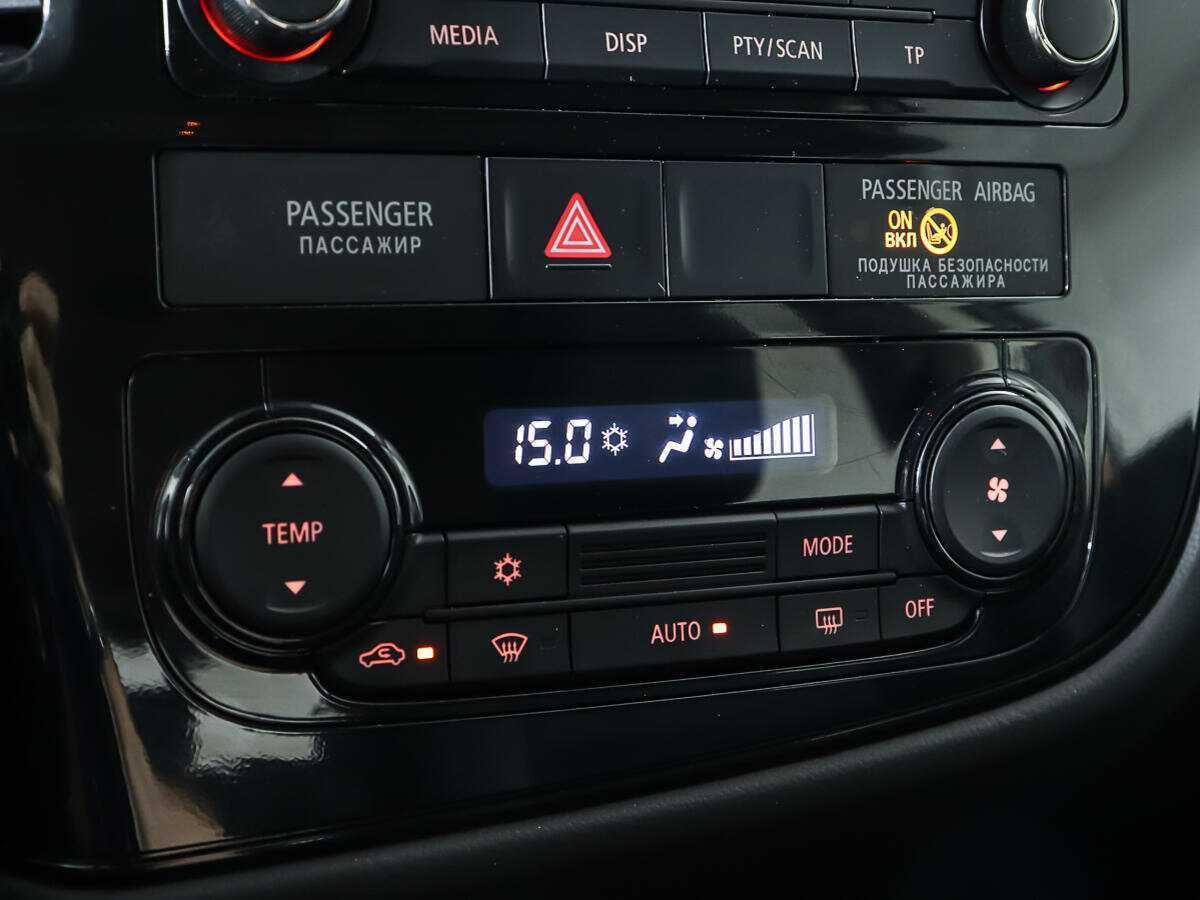 Mitsubishi Outlander, 2012 Фото №15