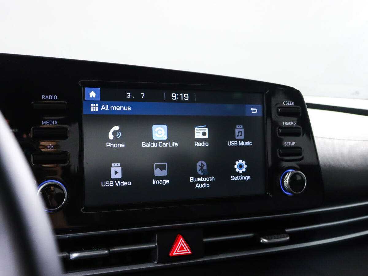 Hyundai Elantra, 2022 Фото №15