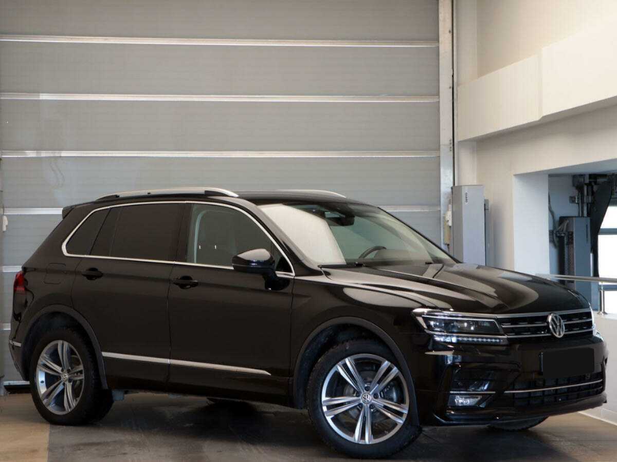 Volkswagen Tiguan, 2020 - 70 508 км. | Фото №3