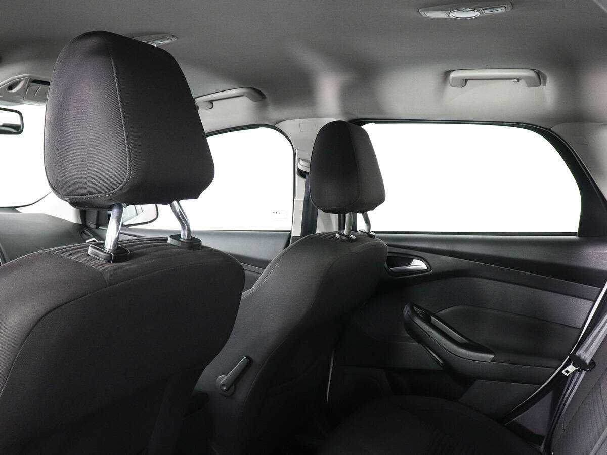 Ford Focus, 2018 Фото №12