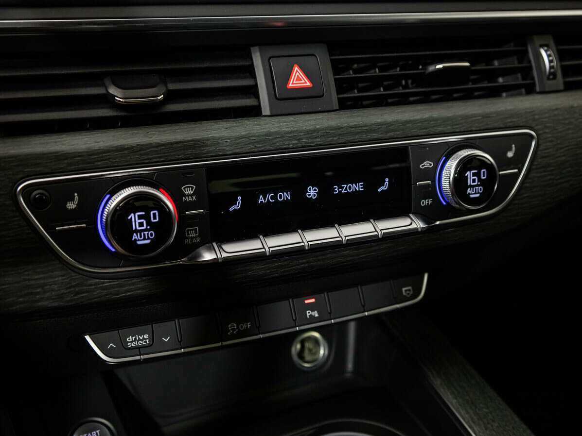 Audi A4, 2019 Фото №13