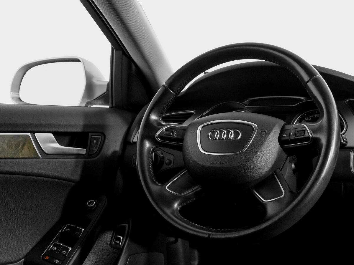 Audi A4, 2012 Фото №15