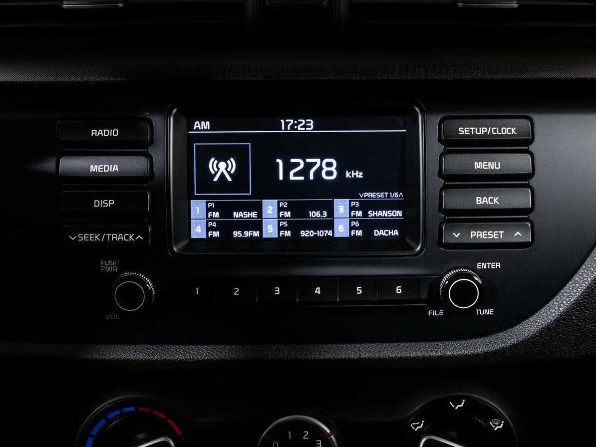 Kia Rio X-Line, 2018 Фото №13