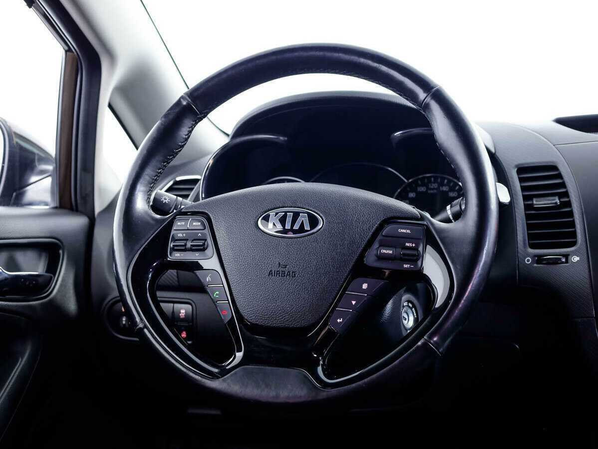 Kia Cerato, 2018 Фото №17
