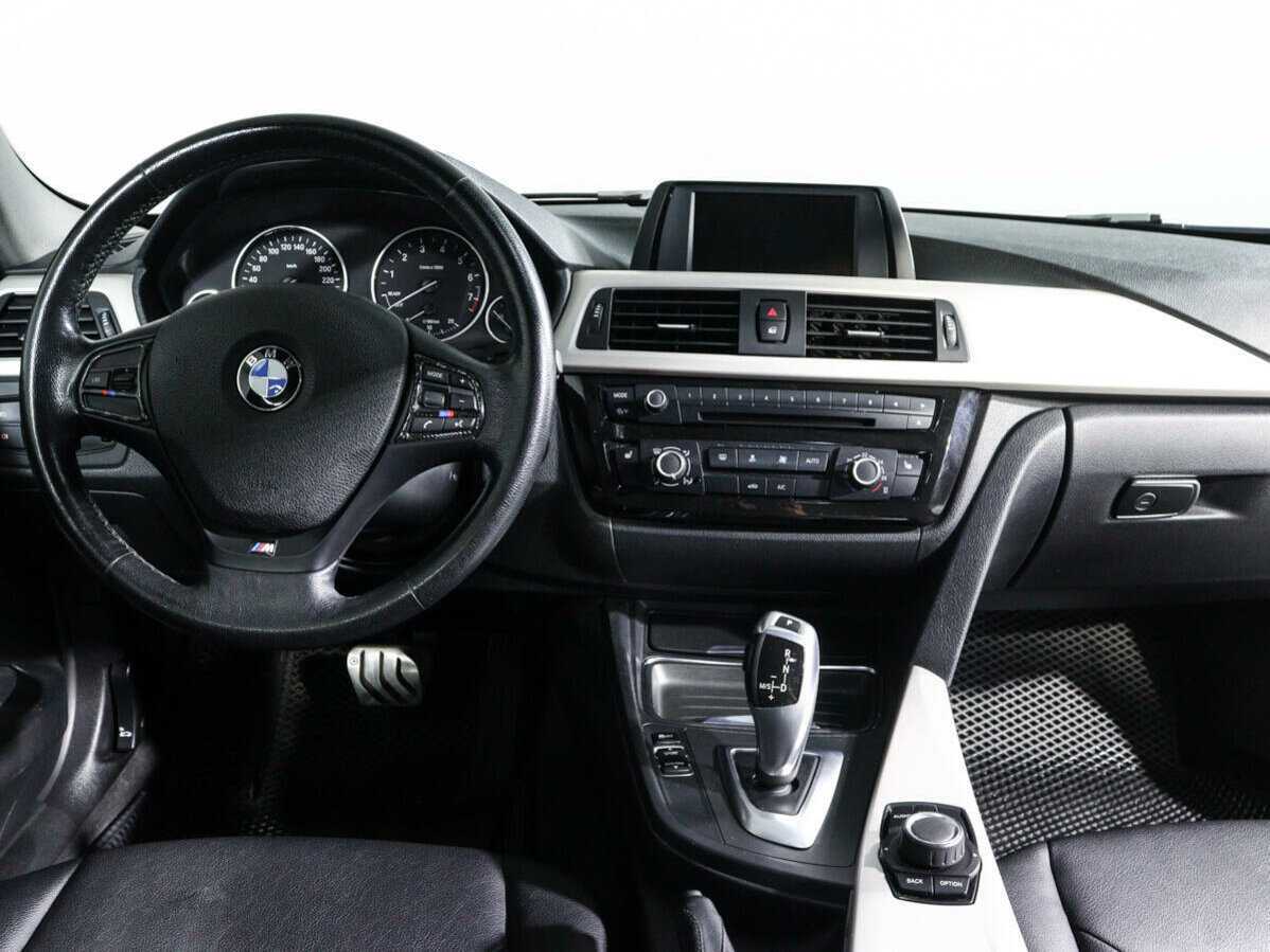 BMW 3 серии 316i, 2013 Фото №10