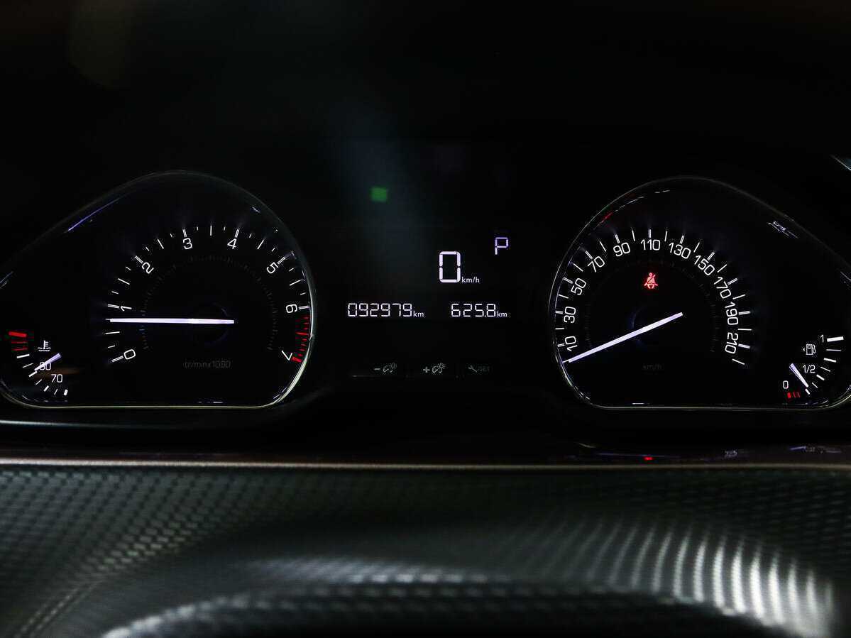 Peugeot 2008, 2014 Фото №9