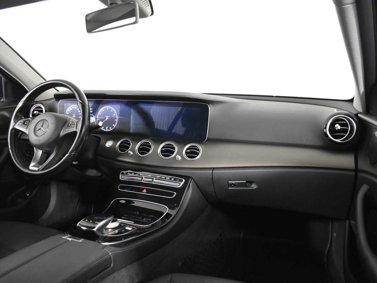 Mercedes-Benz E-Класс 200, 2016 Фото №14