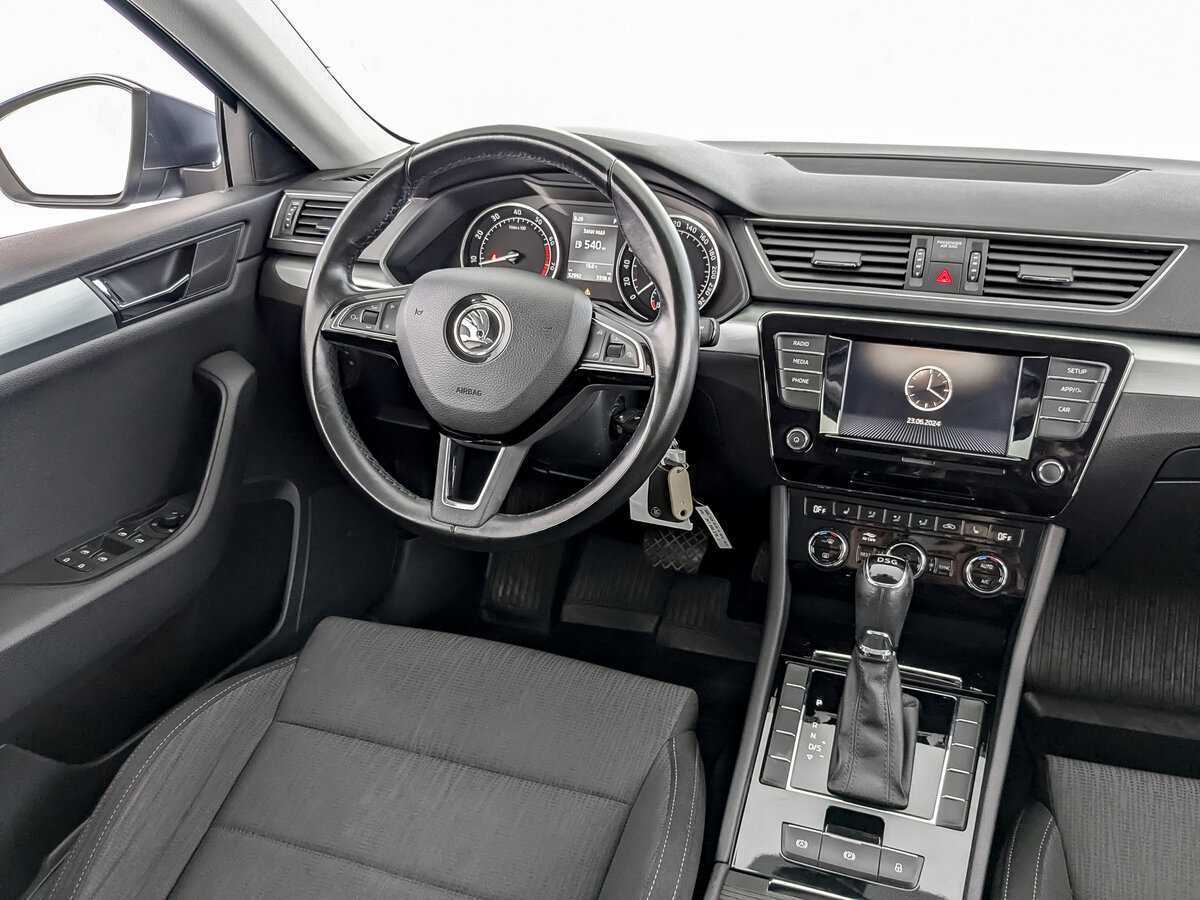 Skoda Superb, 2018 Фото №22