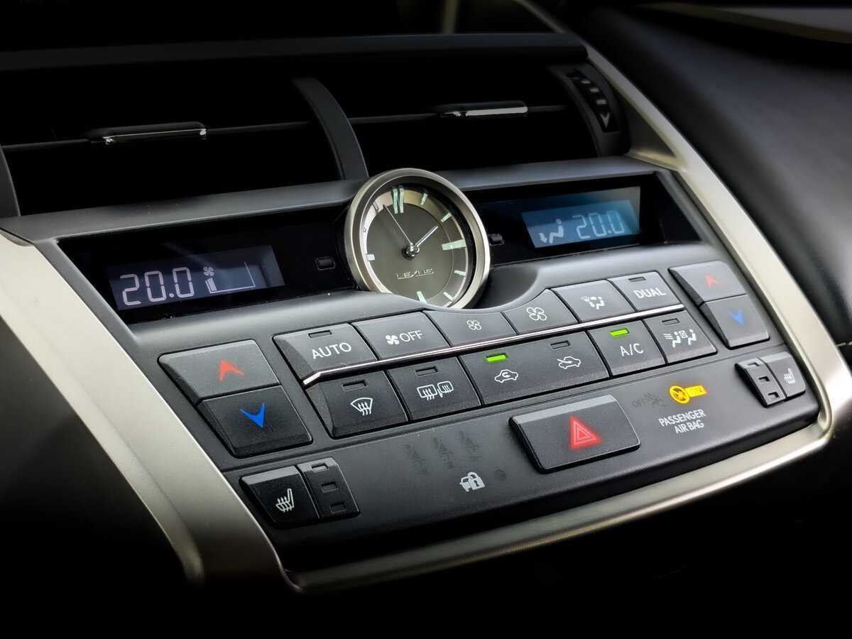 Lexus NX 200, 2017 Фото №22