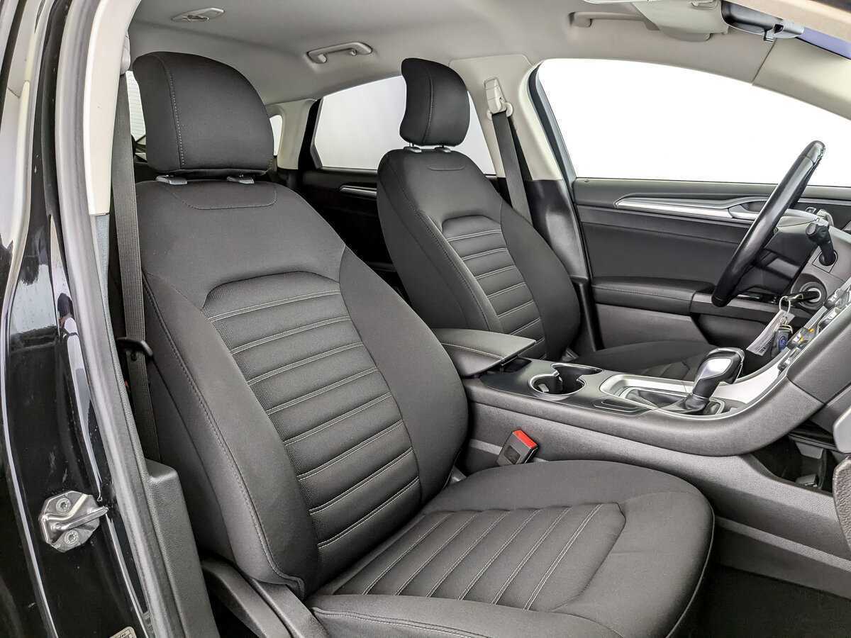 Ford Mondeo, 2017 Фото №18