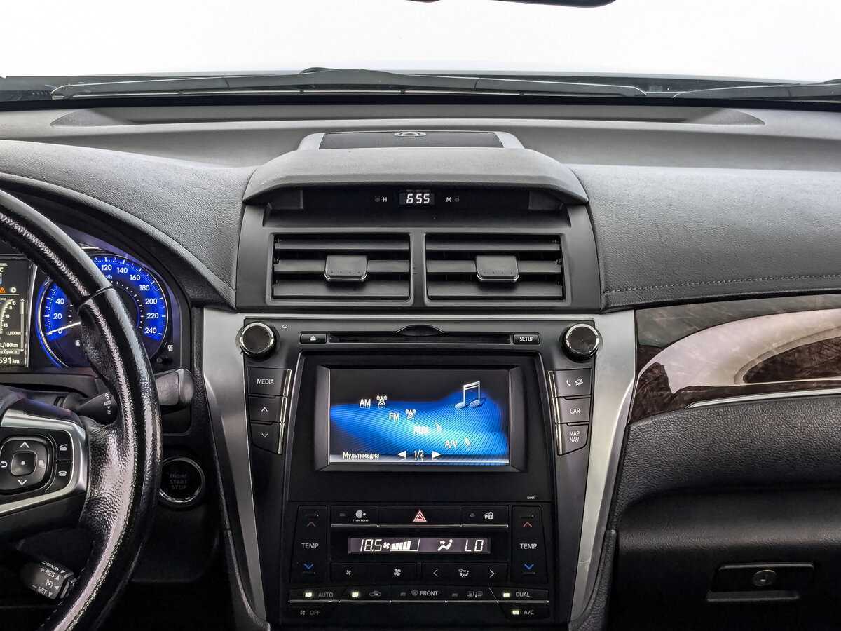 Toyota Camry, 2017 Фото №13