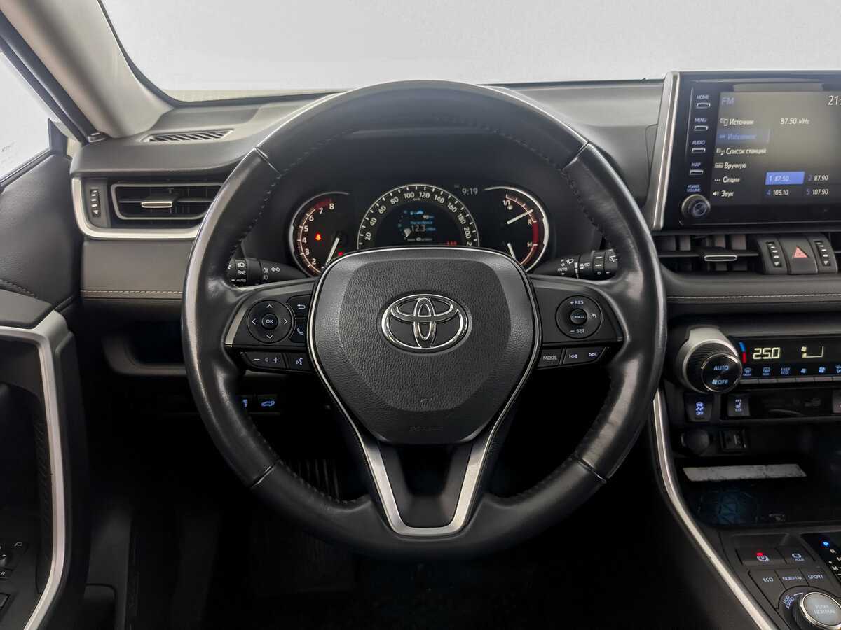 Toyota RAV4, 2020 Фото №18