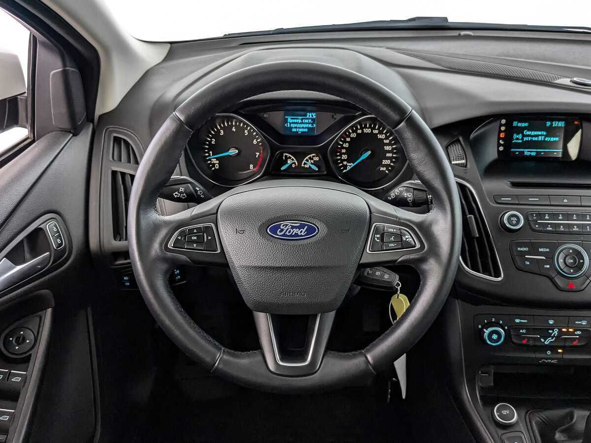 Ford Focus, 2018 Фото №17