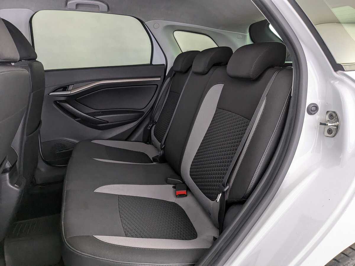 Lada (ВАЗ) Vesta SW, 2021 Фото №10