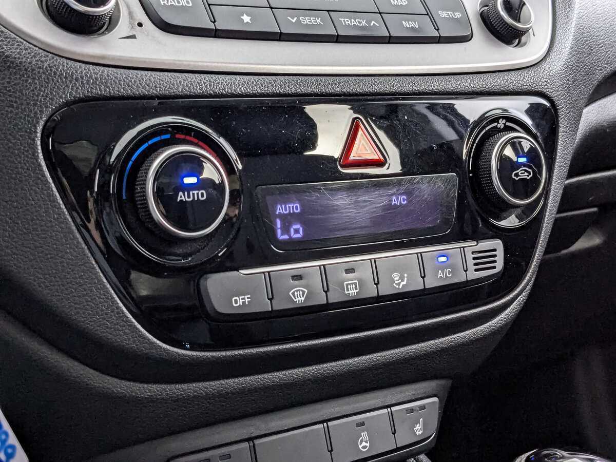 Hyundai Solaris, 2018 Фото №17