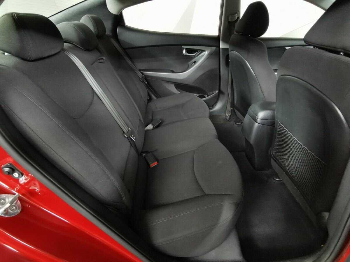Hyundai Elantra, 2015 Фото №12
