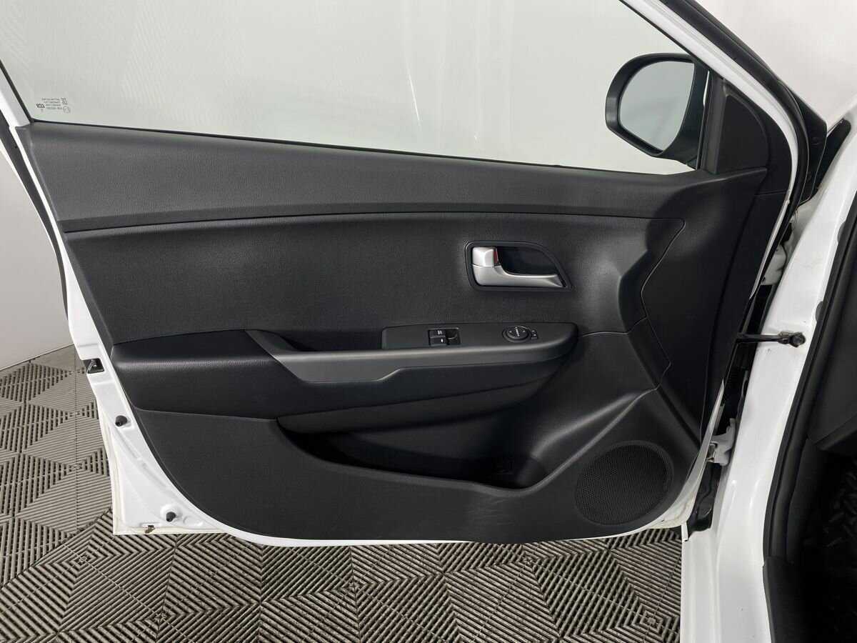 Kia Rio, 2017 - 73 846 км. | Фото №8