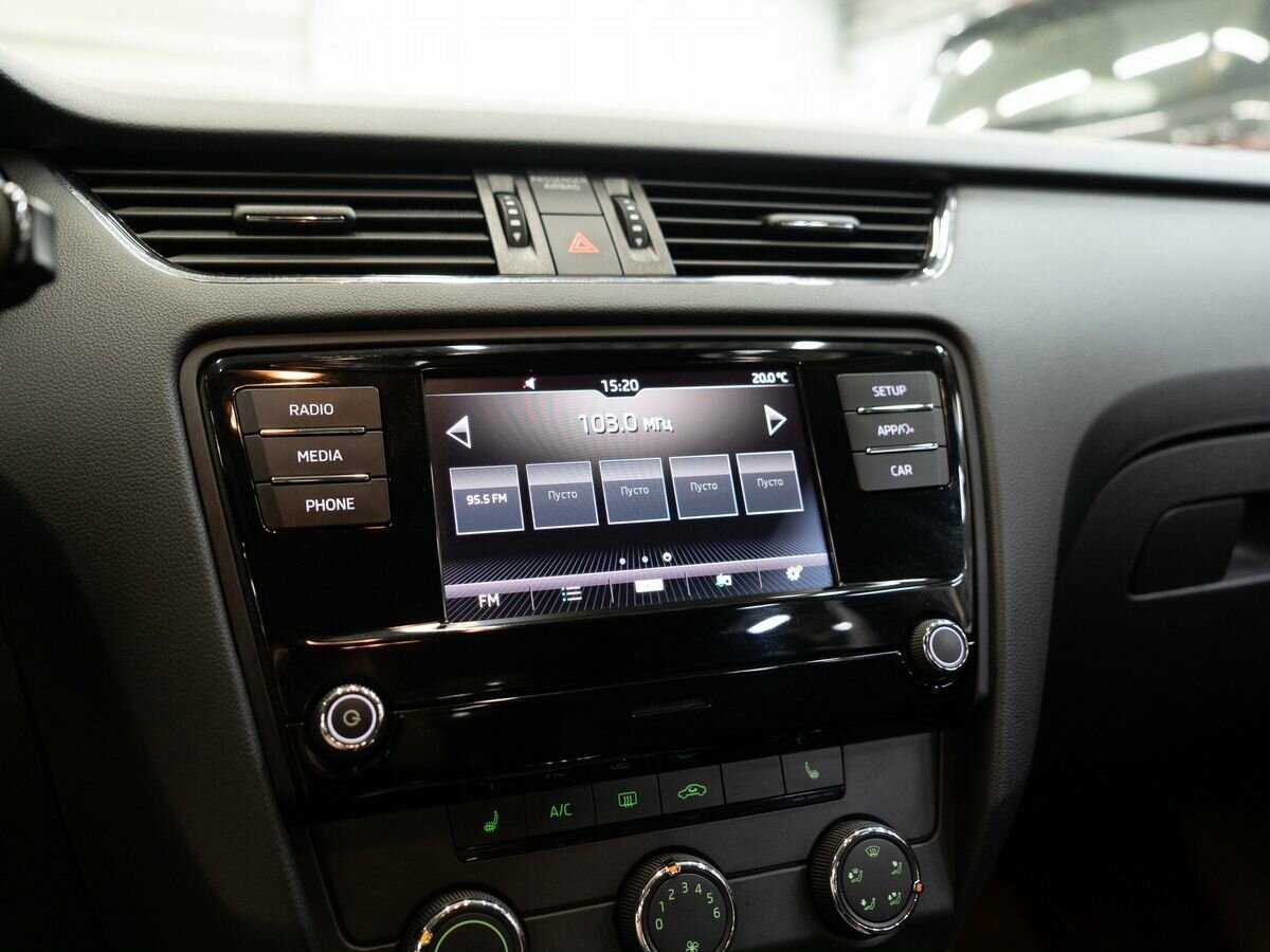 Skoda Octavia, 2018 Фото №12