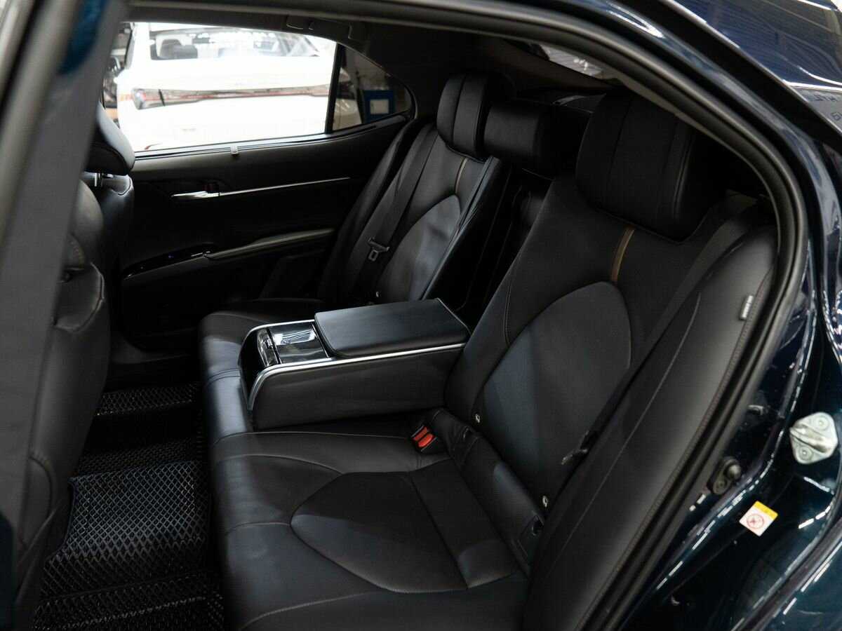 Toyota Camry, 2018 Фото №8